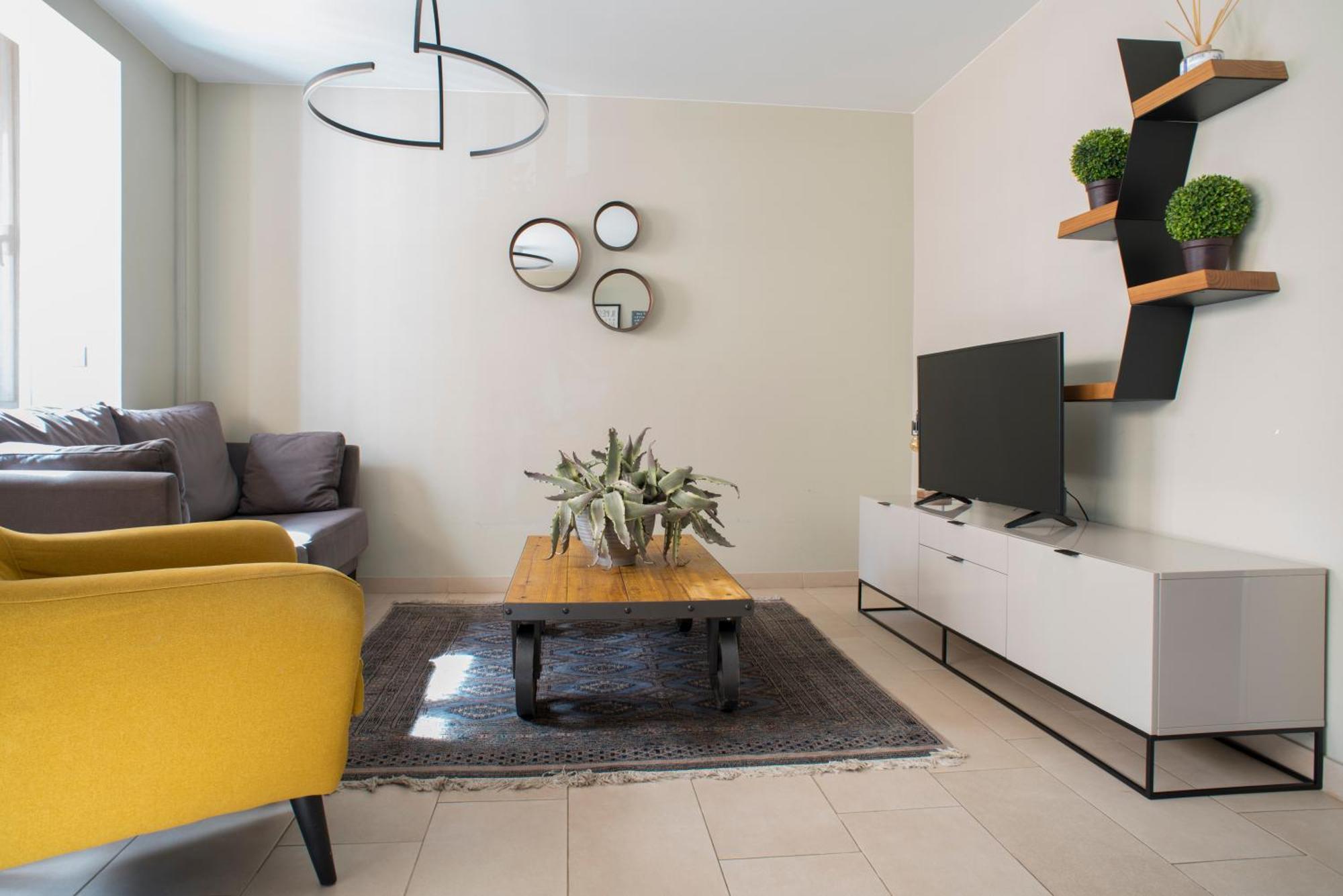 Apartaments Turistics Cardona II Экстерьер фото